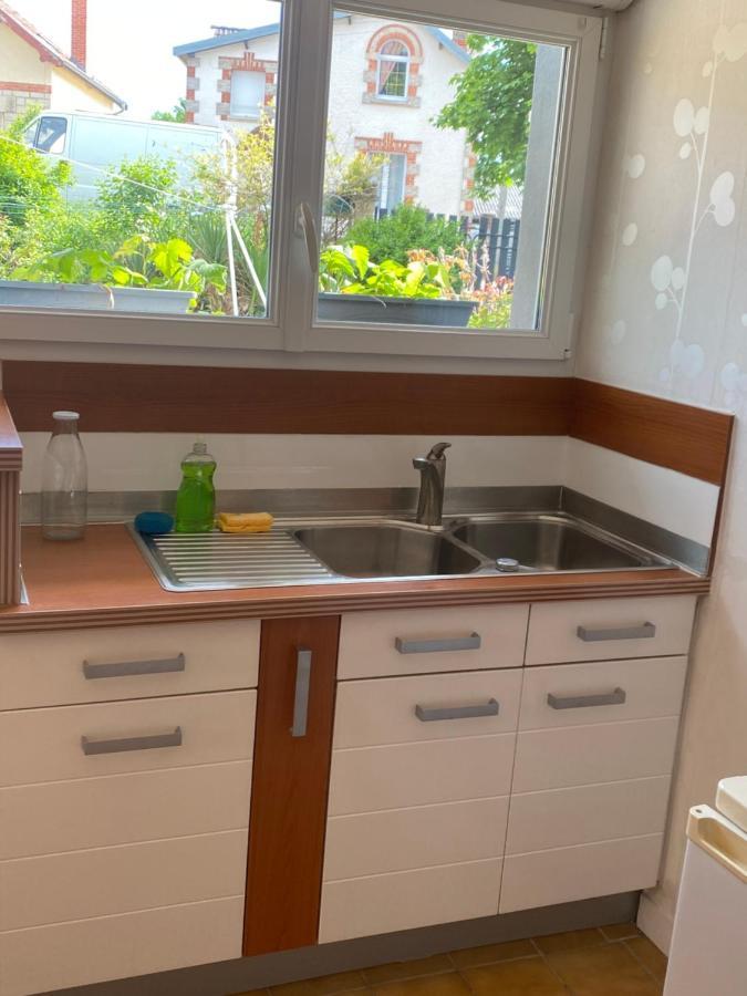 Chez Marilou Apartment Сен Дизие Екстериор снимка
